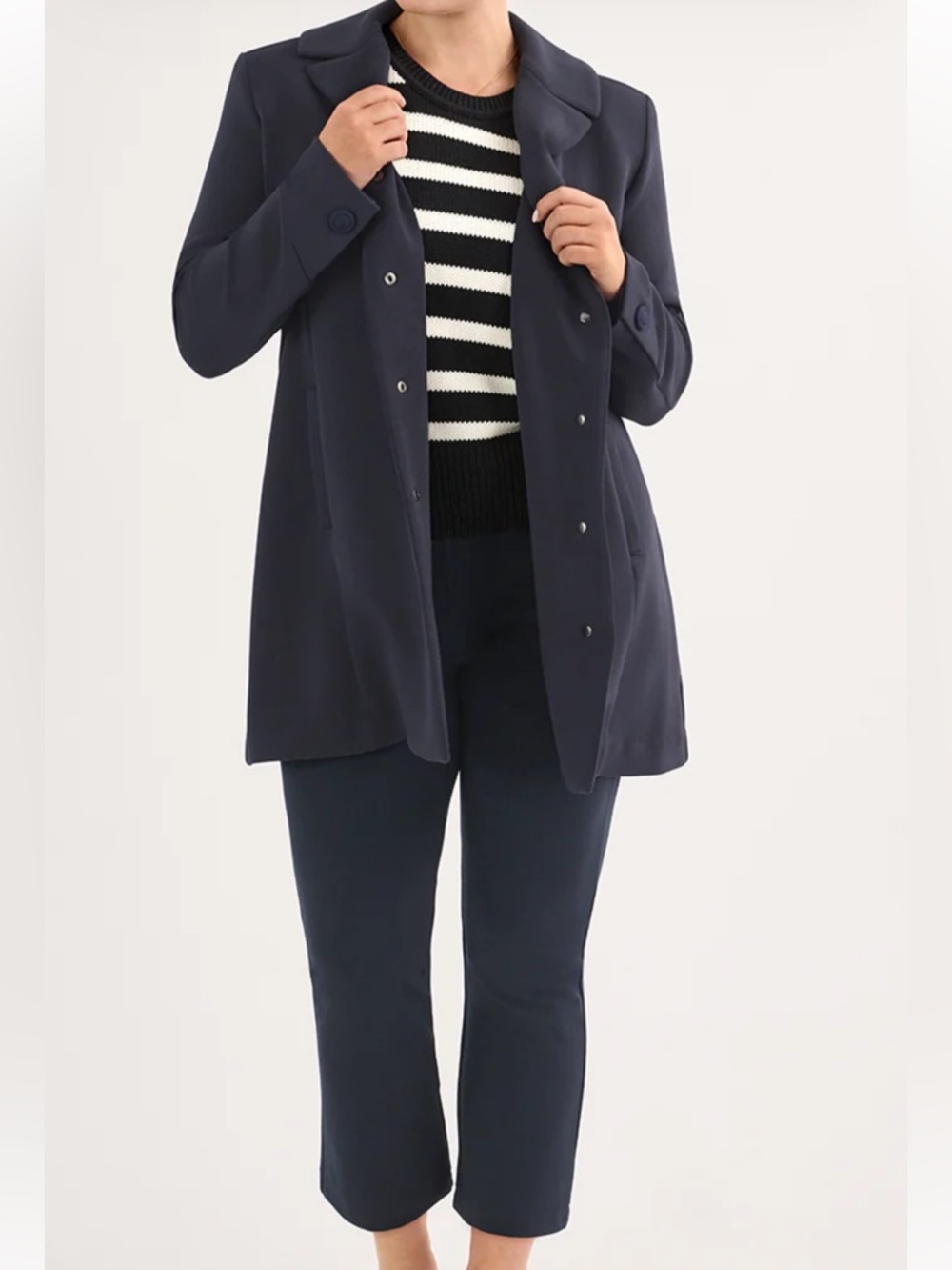 Cabi At Ease Topper Like New!! 💃💃